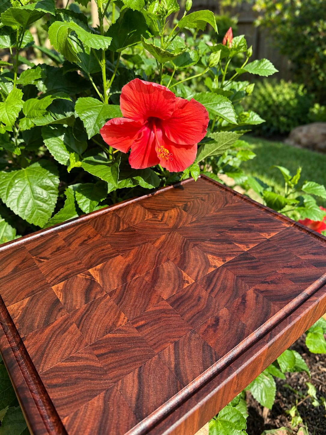 Eclipse — Limited Edition Walnut End Grain Cutting Board